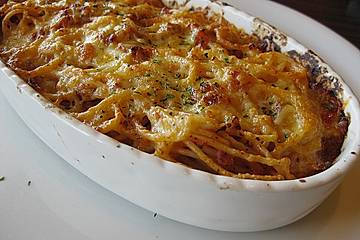 Überbackene Spaghetti