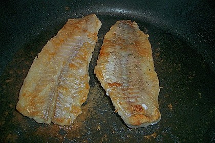 Fischfilet in krosser Panade 8