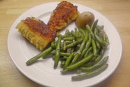 Fischfilet in krosser Panade 16