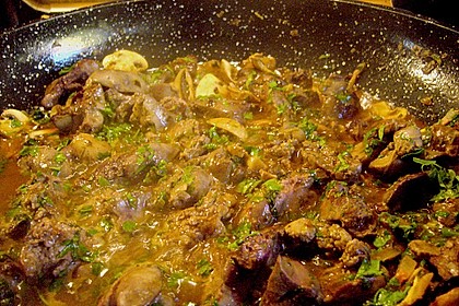 Geflügelleber - Ragout mit Pasta 3