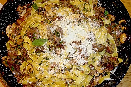 Geflügelleber - Ragout mit Pasta 1