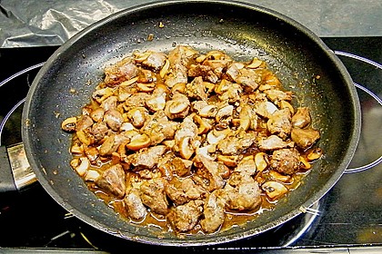 Geflügelleber - Ragout mit Pasta 6