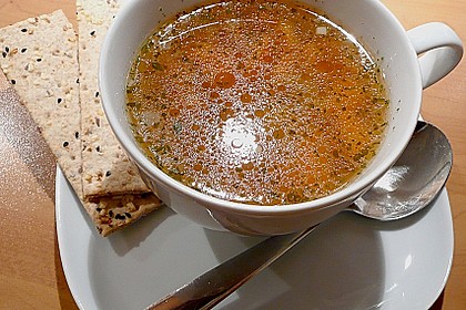 Doppelte Kraftsuppe