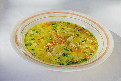 H&uuml;hnersuppe indisch