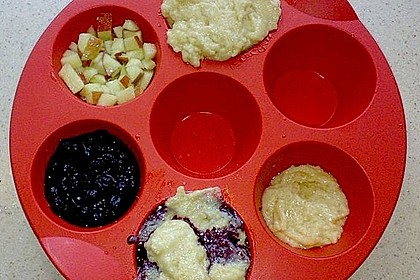 Schnelle vegane Apfel- oder Heidelbeermuffins 7