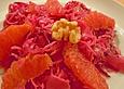 Rotkohlsalat mit Waln&uuml;ssen und Orangen
