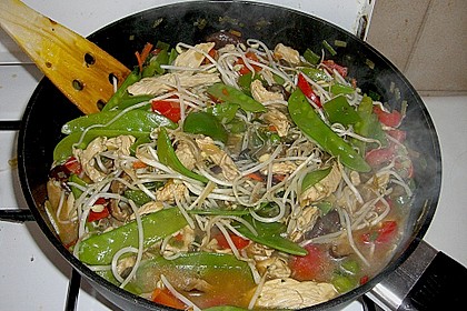 Asiatische Nudelpfanne