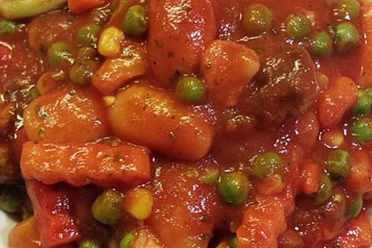 Gnocchi-Gemüse-Pfanne mit Mettbällchen 10