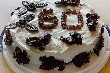 Quark - Sahne - Torte mit Knusperhaube