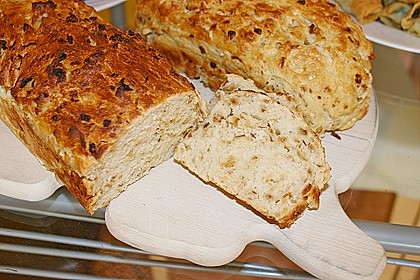 Buttermilch - Zwiebelbrot 2