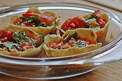 Mini-Party-Quiches 56