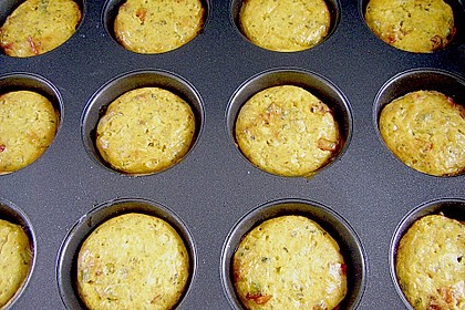 Mini-Party-Quiches 79