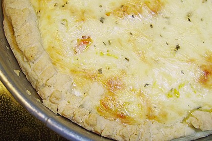 Mini-Party-Quiches 105