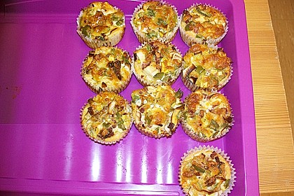 Mini-Party-Quiches 85