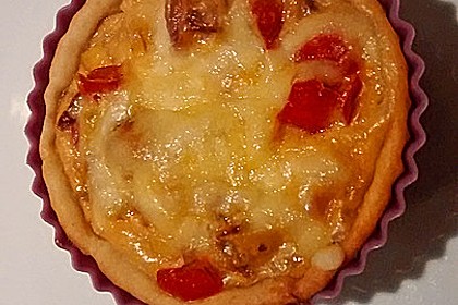 Mini-Party-Quiches 82