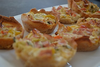 Mini-Party-Quiches 53