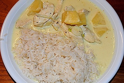 H&auml;hnchen - Ananas - Curry mit Kokosmilch 2