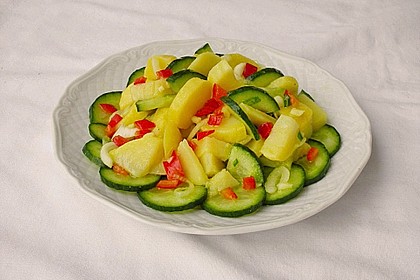 Kartoffel - Gurken - Salat