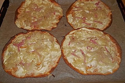 'Falscher' Flammkuchen mit Yufka - Teig 15