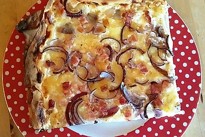 'Falscher' Flammkuchen mit Yufka - Teig 23