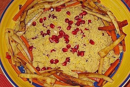 Couscous mit Granatapfelkernen 1