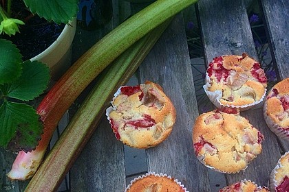 Erdbeer - Rhabarber - Muffins 3