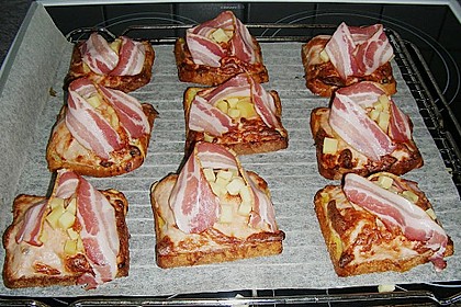 Scharfe Brotschnitten mit Brät 2
