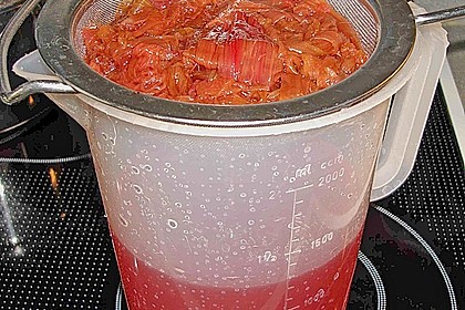 Rhabarbersirup 3