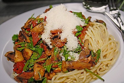 Schnelle Champignon - Tomaten - Rucola - Pfanne 1