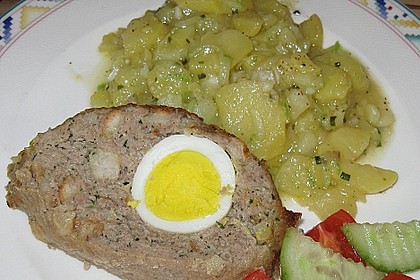 Uschis Hackbraten mit Ei 4