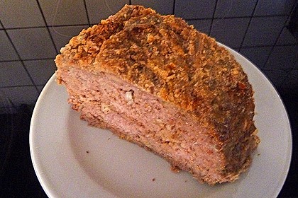Uschis Hackbraten mit Ei 9