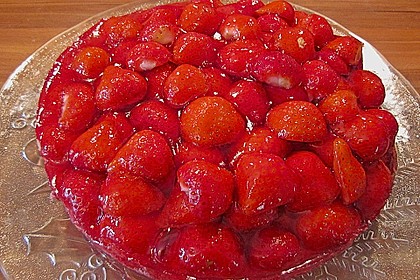 Erdbeer- oder Himbeerkuchen 1