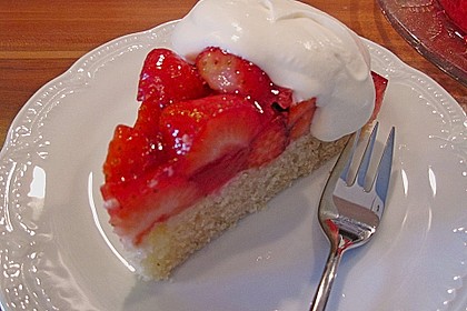 Erdbeer- oder Himbeerkuchen 2
