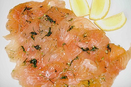 Gebeizter Saibling mit Orangen - Fenchel - Salat auf Mangospiegel 2