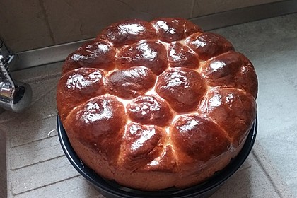 Marzipan - Buchteln mit Kirschen 14