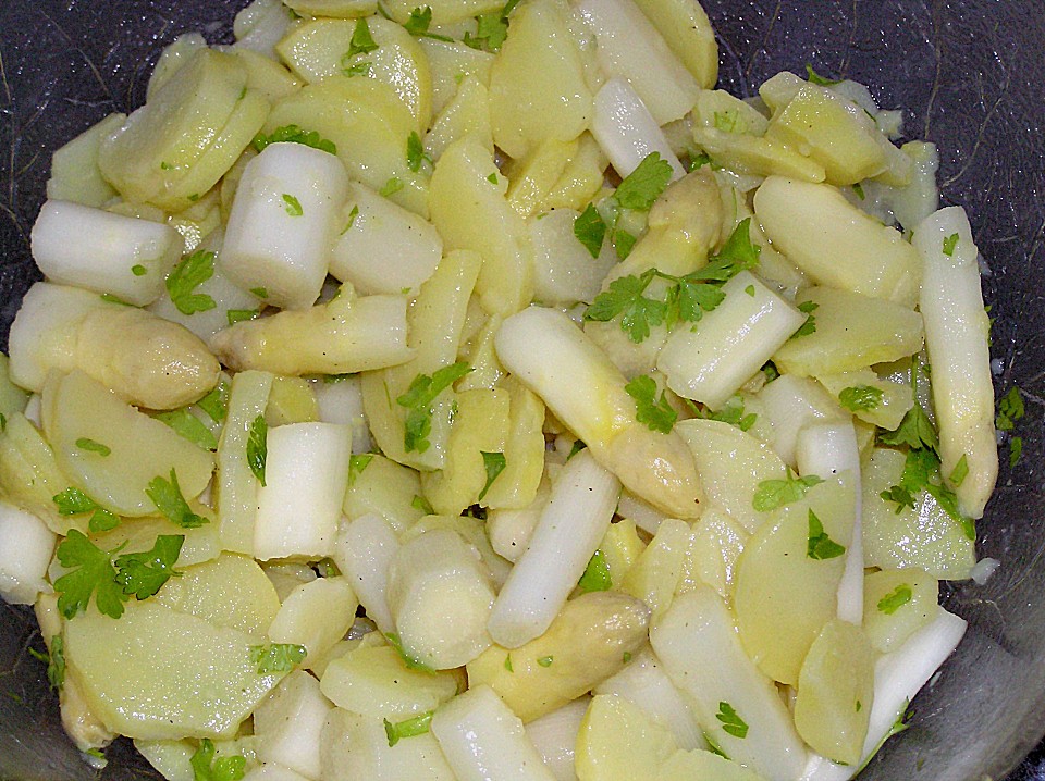 Spargel - Kartoffelsalat, sommerlich frisch (Rezept mit Bild) | Chefkoch.de