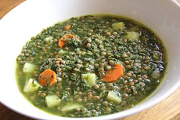 Grüne Linsensuppe mit Ingwer