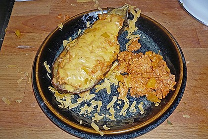 Aubergine mit Reisfüllung und Käsekruste 5