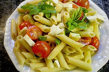 Einfacher Tomate - Mozzarella - Salat 3