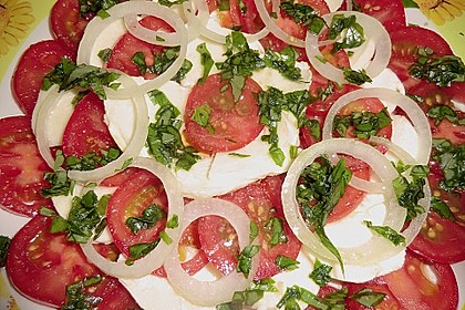 Einfacher Tomate - Mozzarella - Salat 4