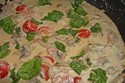 Champignon - K&auml;se - Sauce auf Spaghetti 4