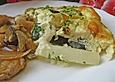 Spargel - Zucchini - Quiche mit Frischk&auml;se