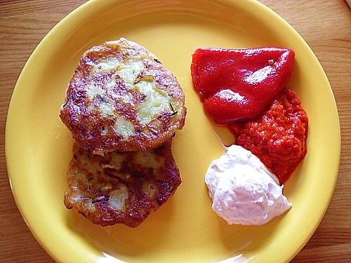 Meine Sattmacher: fettarme Sattmacher Rösti / Reibekuchen aus dem Waffeleisen Meine Sattmacher: fettarme Sattmacher Rösti / Reibekuchen aus dem Waffeleisen
