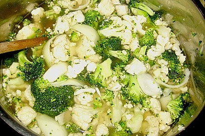 Yvonnes Brokkoli - Blumenkohl - Cremesuppe