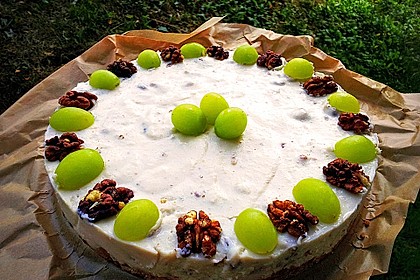 Joghurt Honig Nuss Torte Von Heikouli Chefkoch De