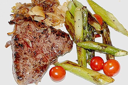 Gr&uuml;ner gebratener Spargel 1