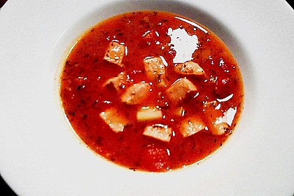 Tomatensuppe mit Lachs