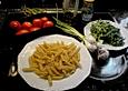 Penne mit Rucola und Tomaten