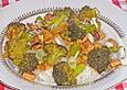 Brokkoli, Tofu und Cashewn&uuml;sse in s&uuml;&szlig; - saurer Sauce