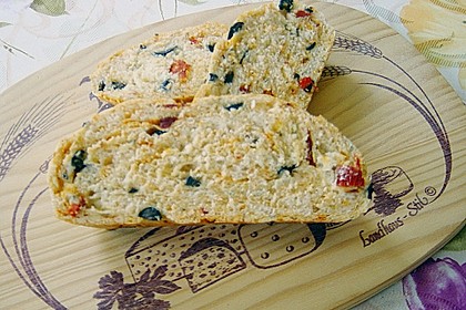 Pane al pomodoro e olive 3